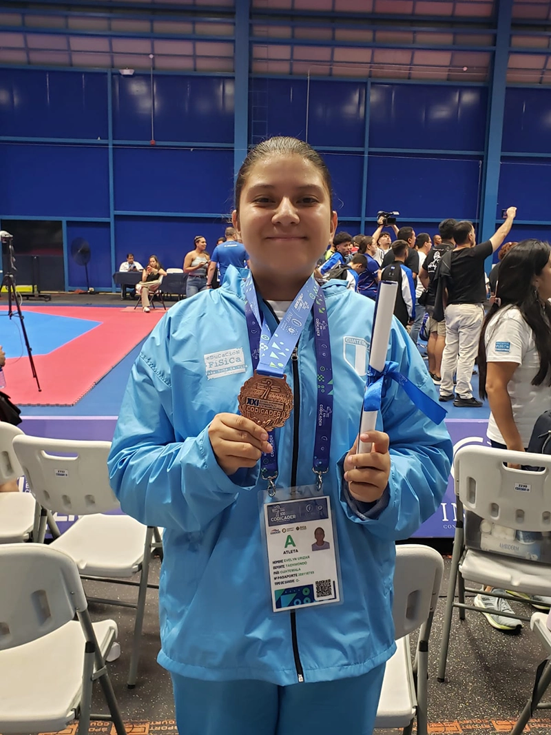 Marisol Urizar medalla de bronce Juegos Codicader