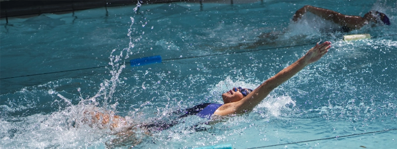 Natación